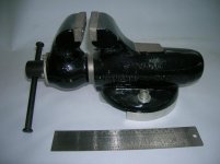 Wilton No 325 Vise.jpg