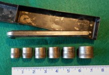 Indestro 1207 'Handy' 7-pc 1.2 hex drive SAE socket set 01.jpg Indestro 1207 'Handy' 7-pc 1.2 hex drive SAE socket set 01.jpg