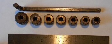 R.F. Sedgley 'Hexall' 1.4 hex drive SAE socket set - (patent 1289558 Dec 31 1918) 04.jpg R.F. Sedgley 'Hexall' 1.4 hex drive SAE socket set - (patent 1289558 Dec 31 1918) 04.jpg
