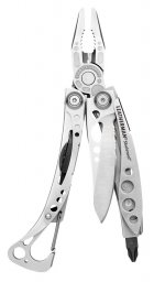 skeletool-fanned.jpg