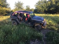 13 Jeep Off Road.jpg