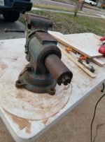 VISE UNKNOWN 2.jpg