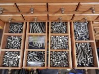 nut-bolt-08a.jpg