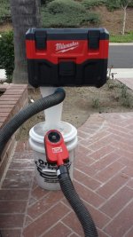 Vacuum with Dust Deputy 001.jpg