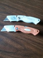 razors 2.jpg