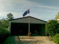 Garage 002.jpg