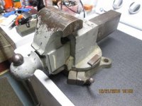 IMG-0518 vise 1.jpg