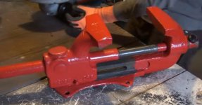 heuer Vise .jpg