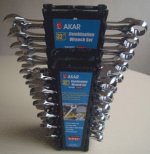 akar_32R.jpg
