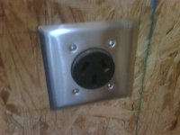 outlet1.jpg