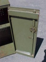 Lyon hanging locking cabinet green 7.jpg