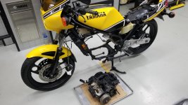 3762-RZ350-Engine-Removal-02.jpg