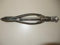 pliers.jpg
