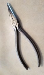 Klein-Bell-Pliers-2.jpg