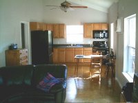 10-apt.jpg