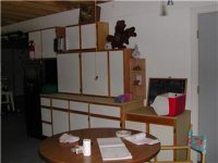 kit. cabinets I picked up used..jpg