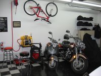 garage2.jpg