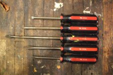 screw (1).jpg