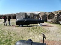 Fort_Sumter_Artillery_image_Courtyard.jpg