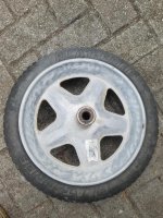 Flat-Free wheelbarrow tire.jpg