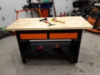 bench1.jpg