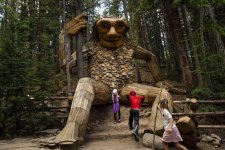 Chancey-Bush-Breckenridge-Troll-Isak-Heartstone.jpg