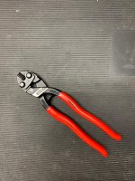 Bolt Cutters.jpg Bolt Cutters.jpg