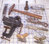 YS1 stanly V W Knife MC pin adj W's Pliers, Bits.jpg