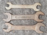 garage-sale-tools-20190719-010.jpg