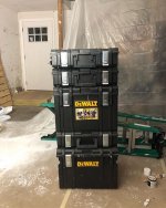Dewalt.jpg