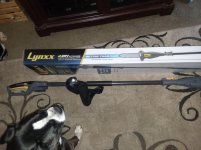 Lynxx 64718 40 volt Pole Saw.jpg