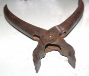 Pliers 2.jpg