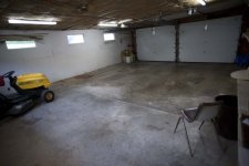6213garage-2.jpg