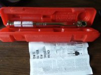 torque wrench.jpg