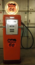 Bowser 585 front r (2).jpg