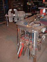 bench vise.jpg