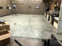 garage before 1.jpg