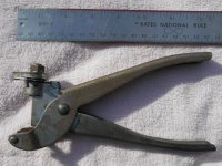 indestro_CF71_spark_plug_gapper_01.jpg