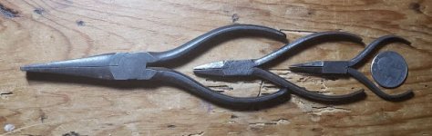 pliers1.jpg