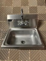 Sink 1.jpg Sink 1.jpg