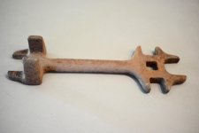 Wrench.jpg