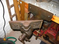 Vices and workbench 002.jpg