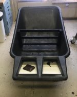 Beach cart BUILD center divider.jpg