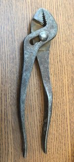 CraftsmanPliers1.jpg