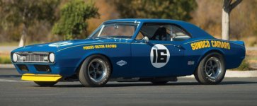 Penske Camaro Mark Donohue 1968.jpg
