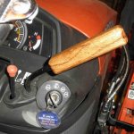 kubota throttle r.jpg