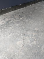 Crack1.jpg