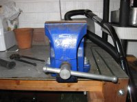Vices and workbench 3 004.jpg