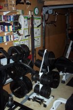 weight plates.jpg