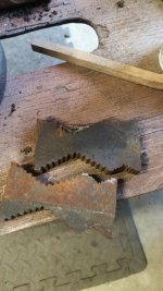 hollands pipe jaws.jpg